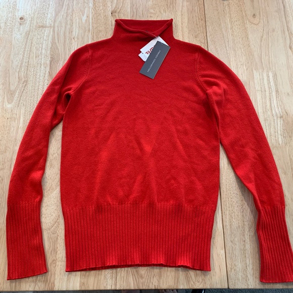 French connection red turtleneck sweater - Picture 1 of 6